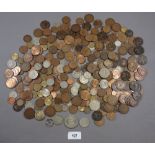 A quantity of coinage mainly British pre-decimal and decimal including: farthings, halfpennies,