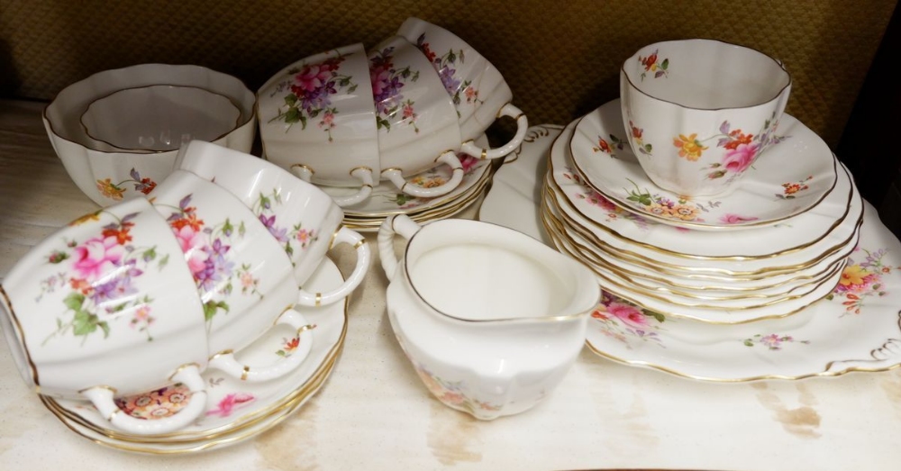 A Royal Crown Derby tea service printed flowers comprising: seven cups (one a/f) and seven - Bild 2 aus 2