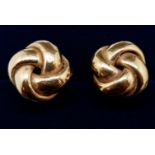 A pair of gold knot earrings, 2g
