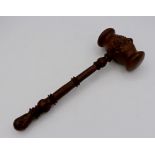 A carved wooden gavel, 21cm