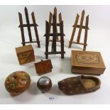 A group of treen items