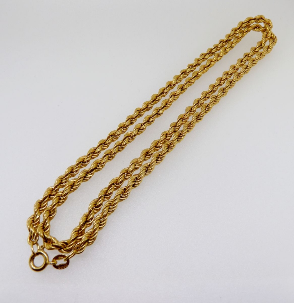 A 9 carat gold rope twist necklace, 11g - Image 2 of 2