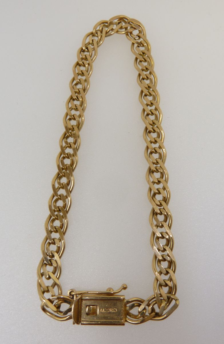 A 14 carat gold fancy link bracelet, 12g