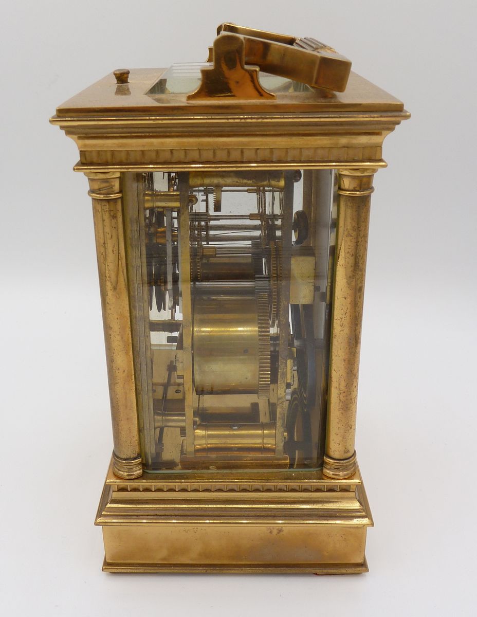 A Victorian brass carriage clock with four columns and repeater striking movement, 16cm to top of - Bild 2 aus 5