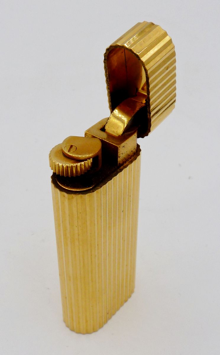 A gold plated Cartier cigarette lighter, boxed - Bild 2 aus 3