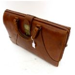 A leather vintage 'Pakawa' document bag or briefcase