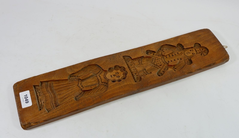 An early 19th century gingerbread mould, 52cm - Image 2 of 3