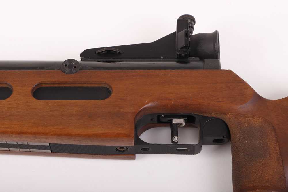 .177 Original Mod.75 side lever target air rifle, tunnel foresight, adjustable aperture rear - Image 9 of 9