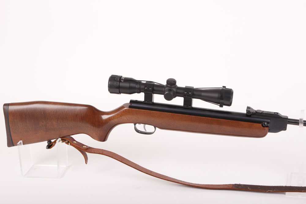 .22 Weihrauch HW 99S break barrel air rifle, tunnel front sight and adjustable rear sight with - Image 8 of 11