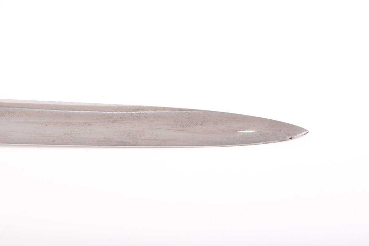 +VAT Modern British 1827 Pattern Royal Navy officer's sword, 31 ins etched blade, gilt hilt with - Image 3 of 14