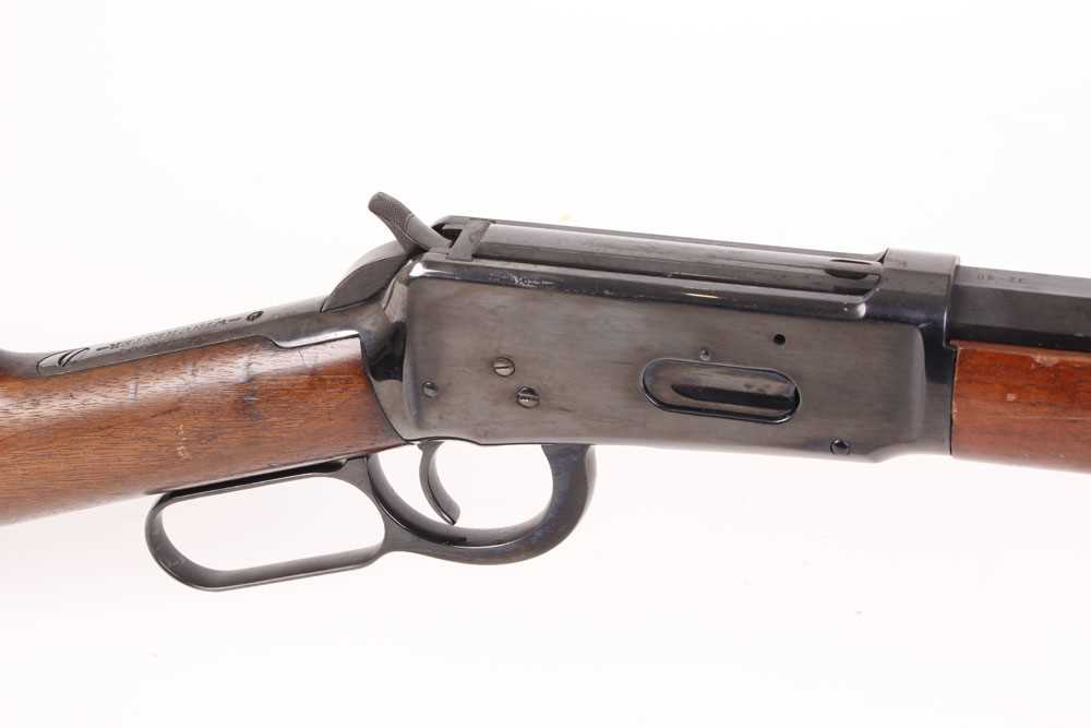 (S58) .32-40 Winchester Model 1894 lever action rifle, 24½ ins octagonal barrel with blade and - Image 3 of 10