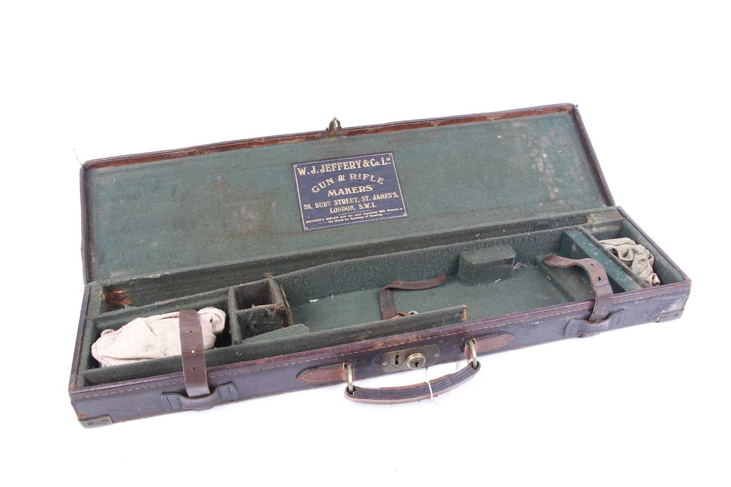 Leather gun case with brass corners, fitted green baize interior for 28 ins barrels and W.J. Jeffery - Image 2 of 4