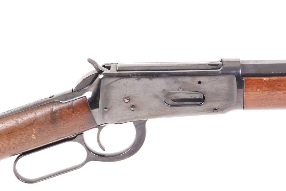 (S58) .32-40 Winchester Model 1894 lever action rifle, 24½ ins octagonal barrel with blade and - Image 2 of 10