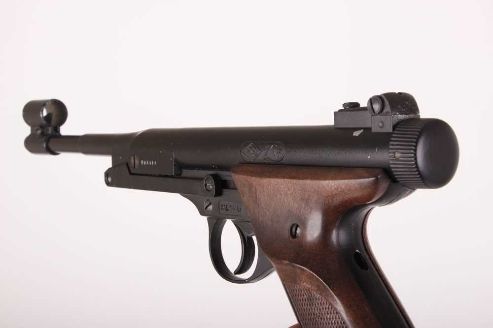 .177 Mondial 'Zip' break action target air pistol, no. E03177 - Image 3 of 4