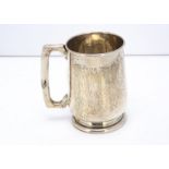 A George VI silver tankard by JR, 12cm, 7.3 oz., Birmingham 1940, not engraved, approx. 1 pint,