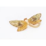 An Art Nouveau horn dragonfly brooch, in the manner of Georges Pierre and Elizabeth Bonte, with