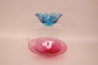 Two modern Studio Glass items, including a blue glass bowl, 20cm, by Phil Vickery, and a pink "