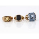 Three single stone set rings, including a blue paste example in 9ct gold mount, ring size M, a