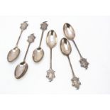 A harlequin set of six early 20th century Livery spoons, 17.5cm long, 11.8 oz., from various