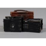 Strut Folding Cameras, a Goerz Coat Pocket Tenax, 6.5 x 9cm plates, shutter fires, a Dopp.-Anast.