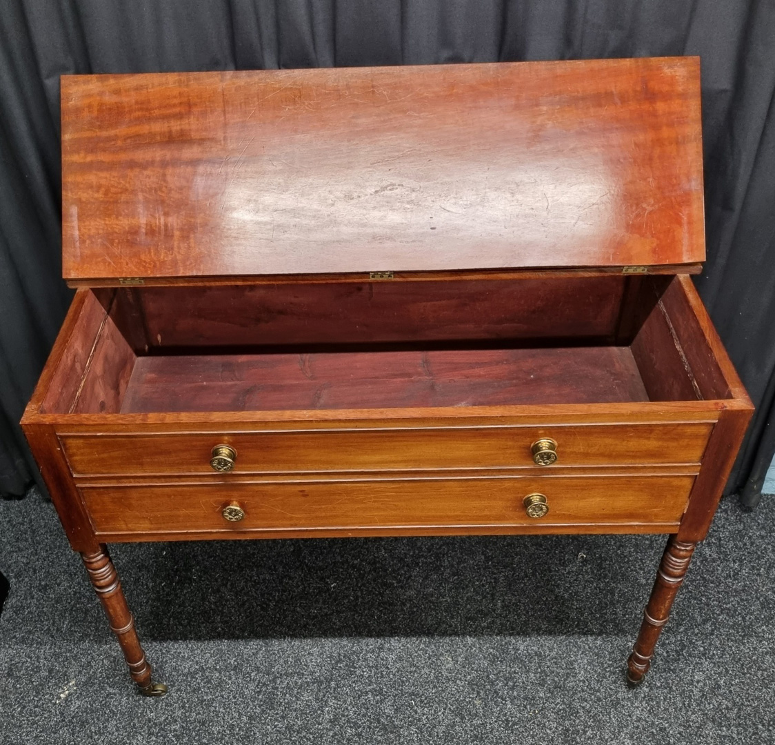An 1840 mahogany piano forte converted to side table, with lifting lid and faux drawers with brass - Image 3 of 3