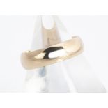 A 9ct gold wedding band, flattened curved shape, 4.3mm ring size G1/2, 1.8g