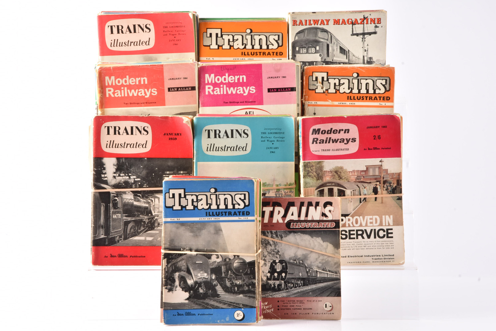 Railway Related Books and Magazines, a large collection of vintage and modern books, including pre - Image 2 of 5