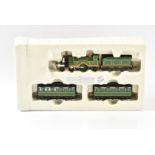 Bachmann 2OO7 OO/HO Gauge Thomas the Tank Engine Emily Train Pack, boxed steam locomotive and tender