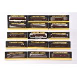 Graham Farish by Bachmann N Gauge BR Maroon Coaching Stock, a boxed group of Mk1 Coaches, comprising