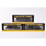 Graham Farish by Bachmann N Gauge Steam Locomotives with Tenders, three cased examples, all with