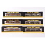 Graham Farish by Bachmann N Gauge Goods Wagons Packs, a cased group all with card sleeves, each