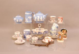 A collection of assorted ceramics, including 20th century Wedgwood Jasperware items (3), export