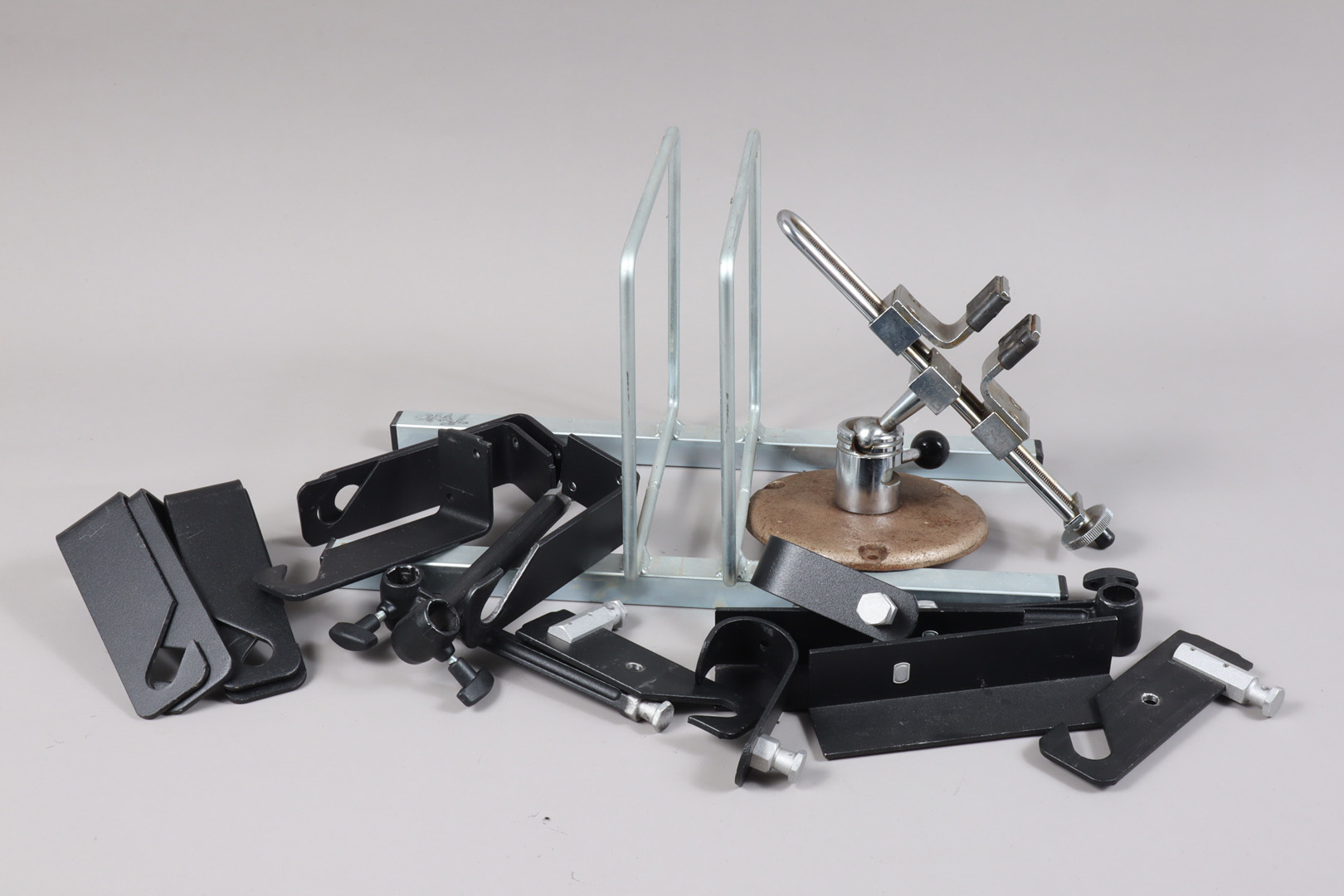 Studio Backdrop Equpment, including two sets of Foba Expan roll holders, both with chains, both - Image 2 of 3