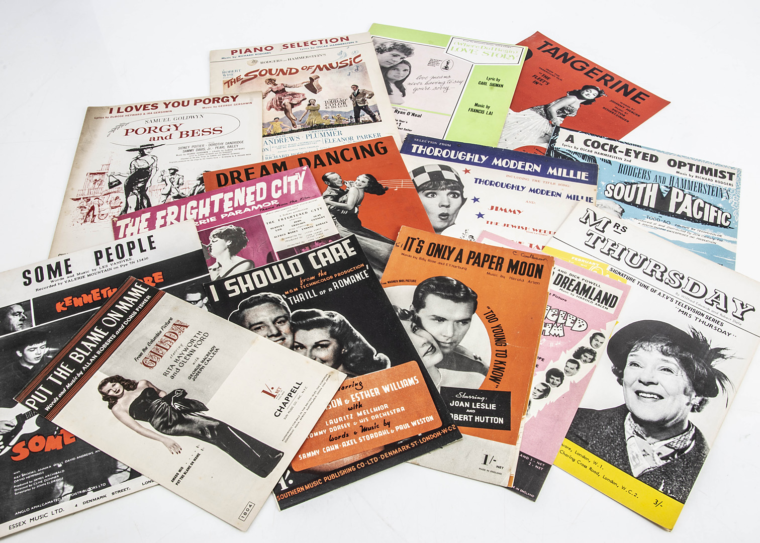 Musicals / Film / TV Sheet Music, approximately five hundred pieces of sheet music mainly relating