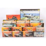 Heller WWII and Later Military Aircraft Kits, a boxed collection 1:72 scale, 346 Javelin, 279