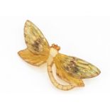 An Art Nouveau horn dragonfly brooch, in the manner of Georges Piere and Elizabeth Bonte, green