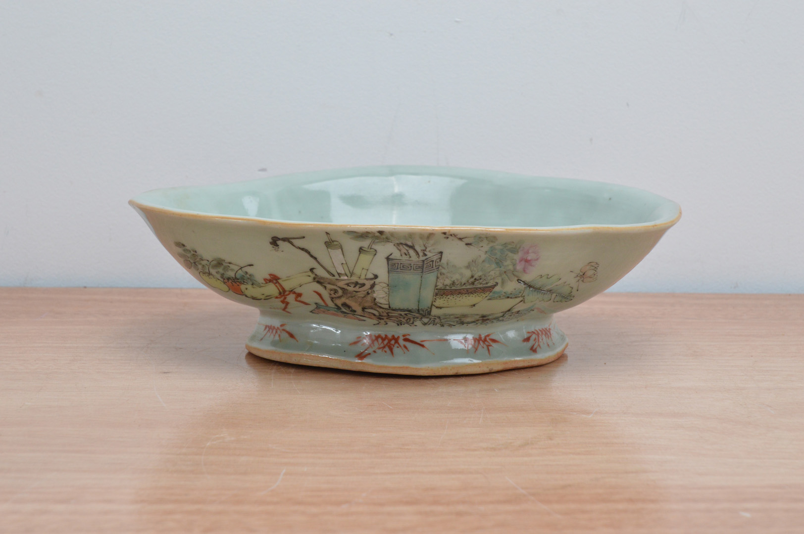 A turn of the century Chinese porcelain dish, famille verte pallet, 26.5cm wide