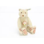 A Steiff limited edition replica Dicky 1930 White 33, 2400 of 7000, in original box with
