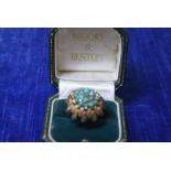 A 9ct gold turquoise ring, the retro style set with cabachons stones, ring size M 13 IMPORTANT!