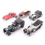 Franklin Mint 1:24 Scale Vintage Cars, five boxed or partially boxed examples, 1925 Rolls Royce