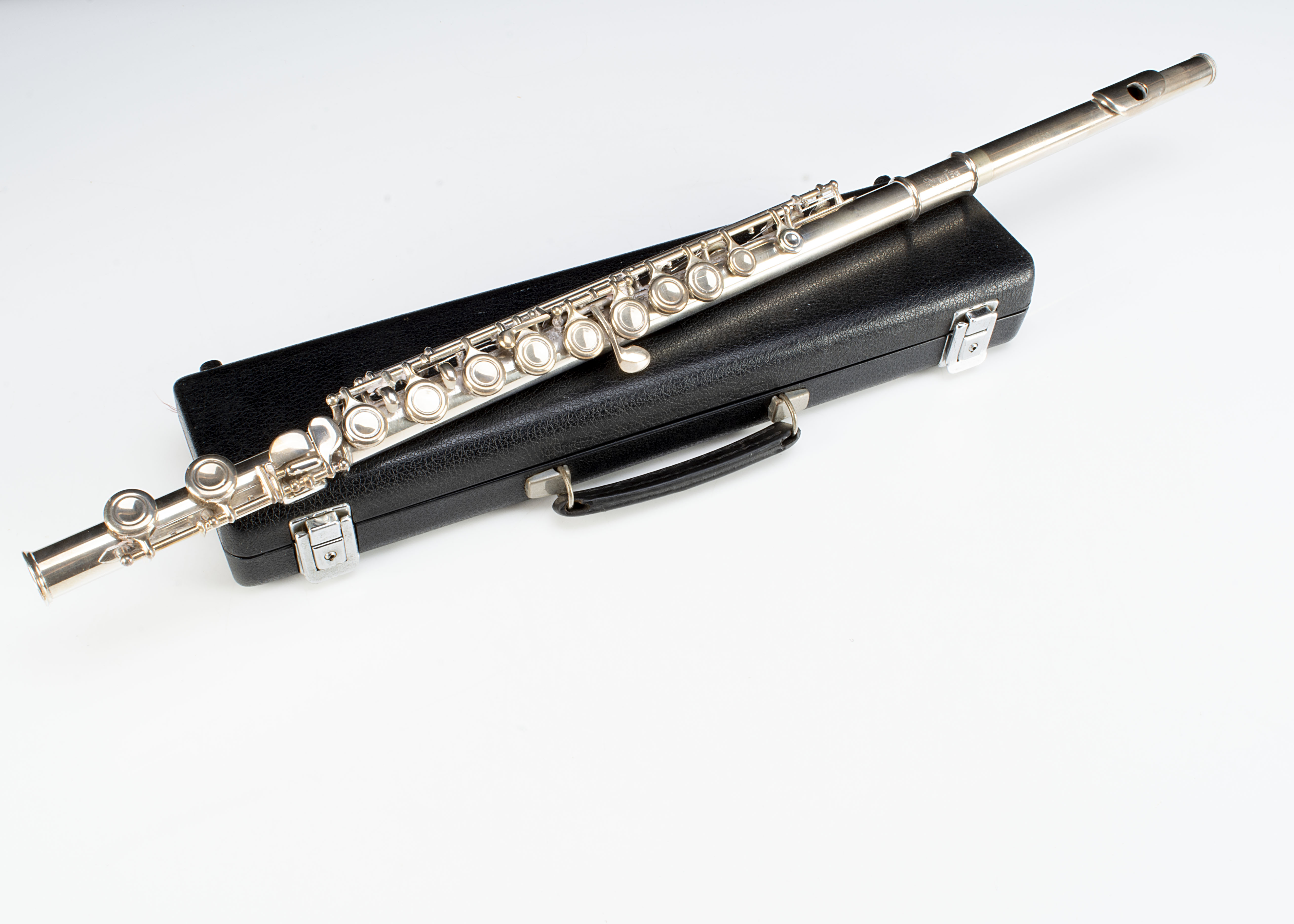 Buffet Flute, a Flute stamped Buffet Crampon Paris, Cooper scale, Made In England 680238, a little