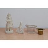 Four novelty table match strikers, two in the form of top hats, one brass and one glass 4cm & 5.