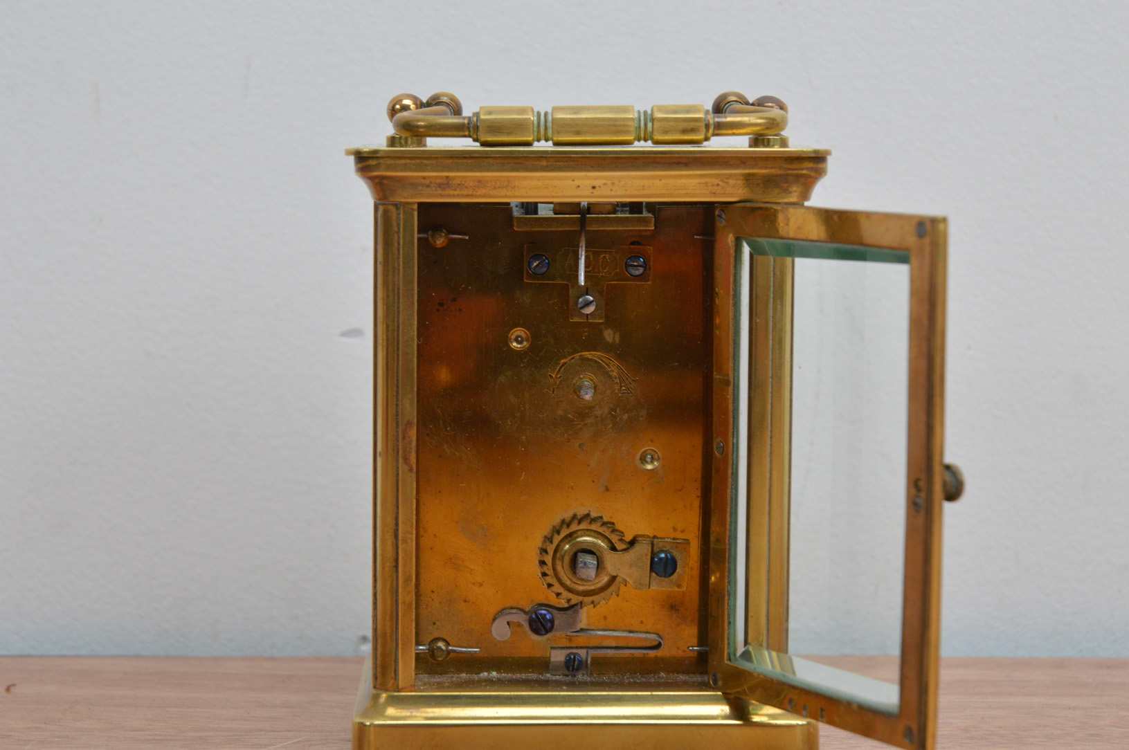 A turn of the century brass French carriage clock, by A.C.C., and marked to the reverse, white - Bild 2 aus 3