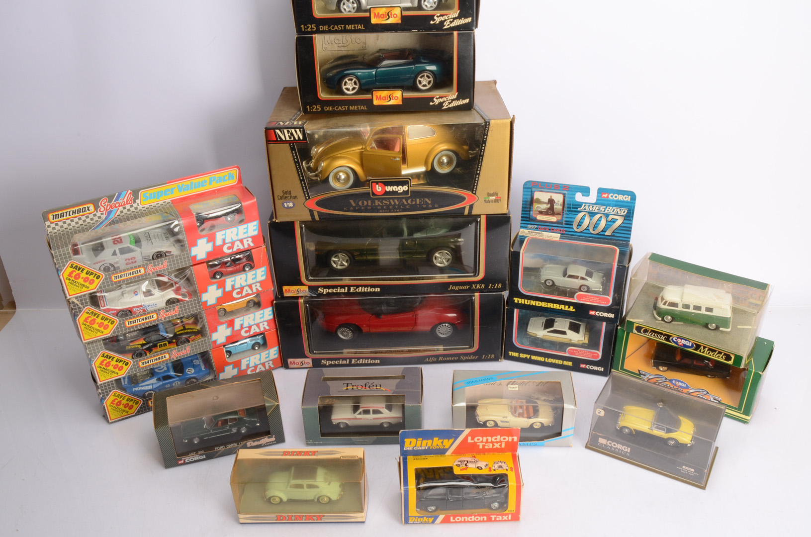 Modern Diecast Vehicles, all boxed or cased, vintage and modern private, commercial and models