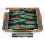 Tri-ang 00 Gauge BR SR green Electric Multiple Units, Motor Driving cars (2), Trailer Driving