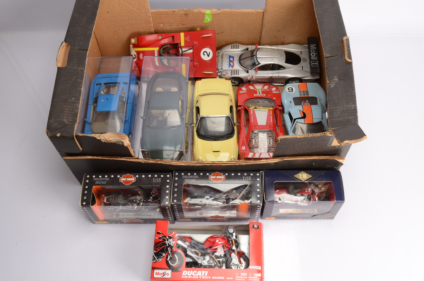 Modern Diecast 1:18 Scale and Larger Modern Sports Cars Competition Cars and Motorbikes, boxed