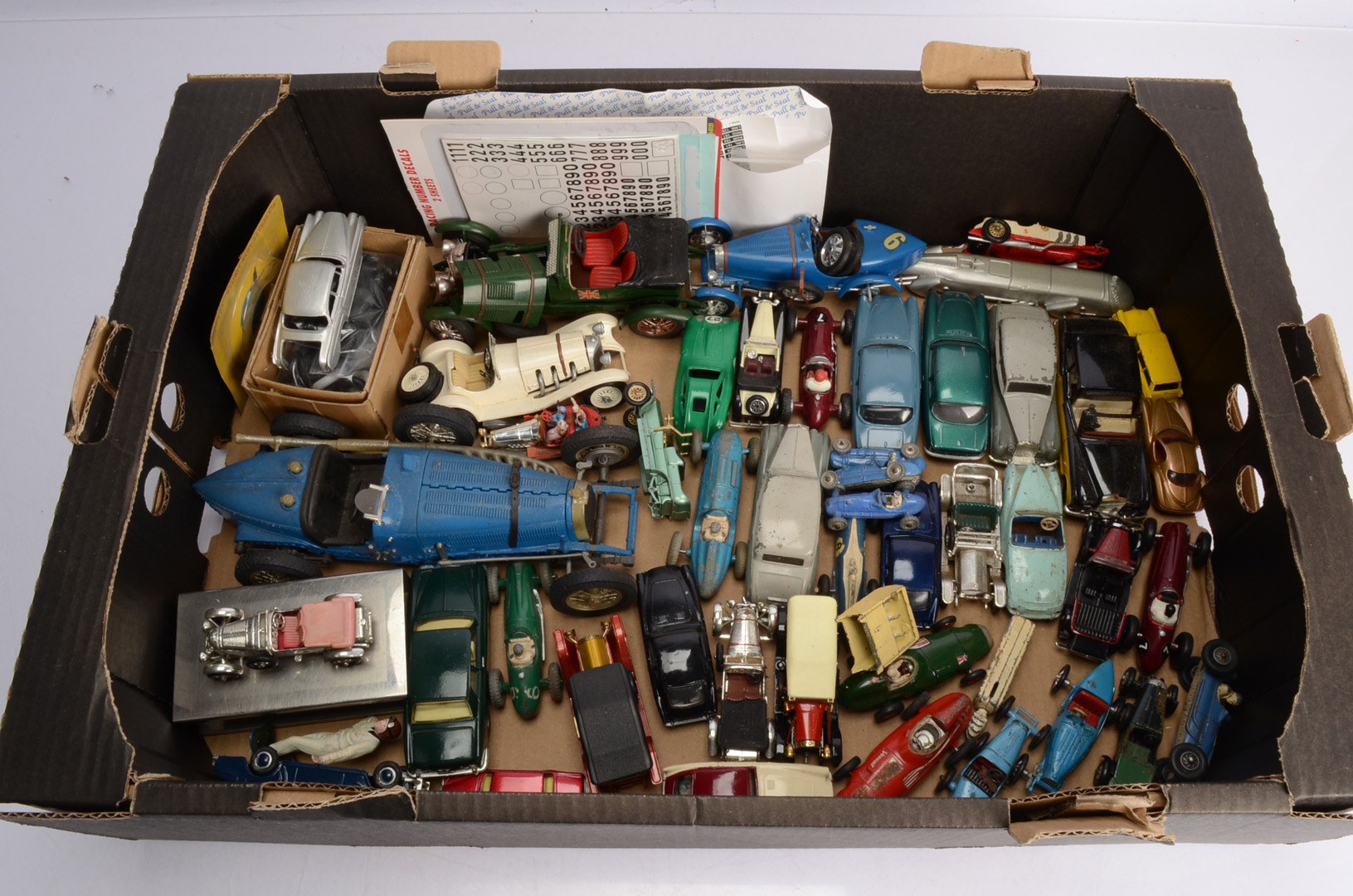 Modern Diecast and Kitbuilt Prewar Cars, various examples private and commercial models all unboxed, - Image 2 of 3
