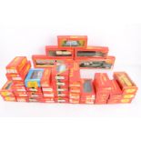 Tri-ang and Tri-ang-Hornby and Hornby 00 Gauge Goods Rolling Stock, Tri-ang (6, including 4-