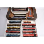Hornby Coronation Scot Bachmann Transpennine and Lima Royal Mail and other 00 Gauge Coaches, Hornby,