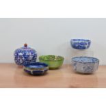 A collection of ceramics, comprising a blue and white Spode Italian bowl, a 20th century Chinese